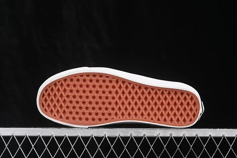 All categories Vans Vans series Vans Low Vans low-top Vans Authentic 44 Vans low-top casual skateboard shoes VN000EJCRDB